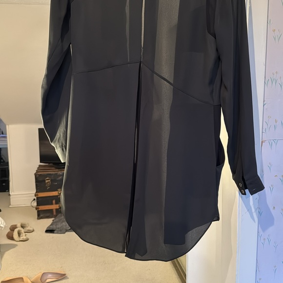 Mint Velvet Tuxedo shirt. Green with black details - Picture 6 of 6